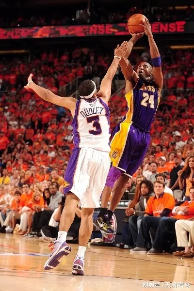 2010 NBA湖人VS——一场经典对决的深度解析 2010 NBA湖人VS——一场经典对决的深度解析