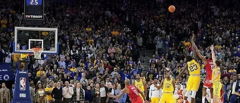 那些年,NBA赛场上的疯狂得分表演:一个老球迷的激情回忆录 那些年,NBA赛场上的疯狂得分表演:一个老球迷的激情回忆录