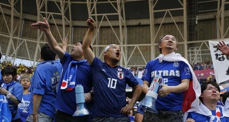 日本世界杯庆祝:狂欢背后,体育精神的传承 日本世界杯庆祝:狂欢背后,体育精神的传承