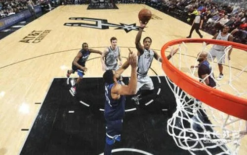 NBA赛场上的璀璨星辰:盘点那些能打的球员 NBA赛场上的璀璨星辰:盘点那些能打的球员