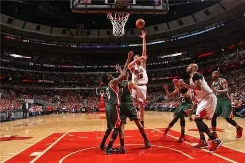 捕捉激情瞬间NBA最新比赛视频直播,精彩不容错过! 捕捉激情瞬间NBA最新比赛视频直播,精彩不容错过!