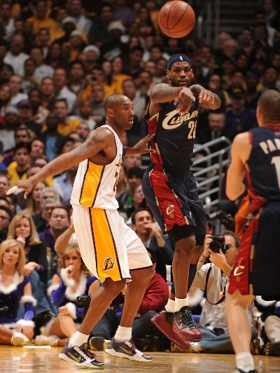 NBA圣诞节进球:篮球盛宴中的经典瞬间 NBA圣诞节进球:篮球盛宴中的经典瞬间