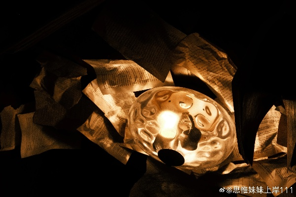 当我按下“无限放大”的那一刻,世界在我眼前彻底崩塌 当我按下“无限放大”的那一刻,世界在我眼前彻底崩塌