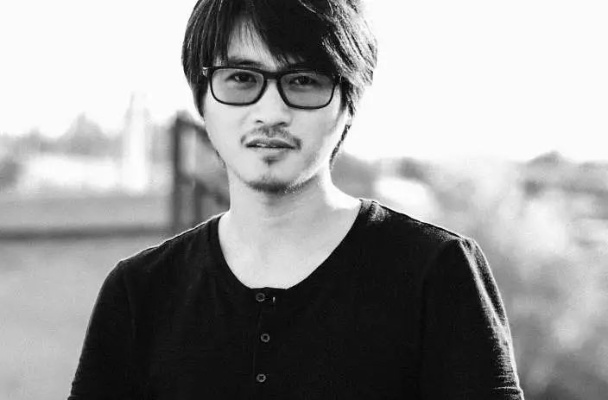 韩寒博客微博:一个叛逆青年的内心独白与时代回响 韩寒博客微博:一个叛逆青年的内心独白与时代回响