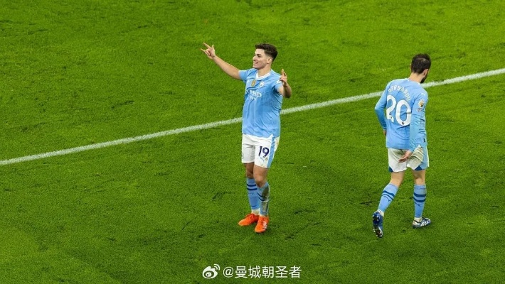 阿尔瓦雷斯:从街头到世界之巅,我的足球梦想与坚持 阿尔瓦雷斯:从街头到世界之巅,我的足球梦想与坚持
