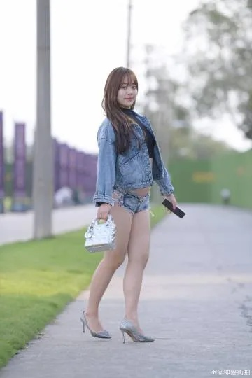 最新街拍视频网站百度长尾关键词有哪些 最新街拍视频网站百度长尾关键词有哪些