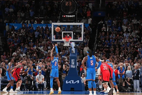 火箭vs雷霆g2回放 激烈对决再现 火箭vs雷霆g2回放 激烈对决再现