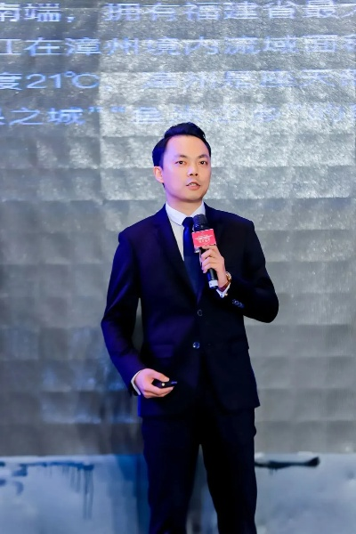 黄峰平:一位用匠心与坚持书写传奇的行业领袖 黄峰平:一位用匠心与坚持书写传奇的行业领袖
