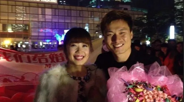 郜林妻子王晨:从校花到贤内助,我的幸福人生与足球无关 郜林妻子王晨:从校花到贤内助,我的幸福人生与足球无关