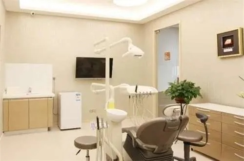 兰州那个牙科医院比较好,兰州佳怡口腔什么样,收费贵不贵? 兰州那个牙科医院比较好,兰州佳怡口腔什么样,收费贵不贵?