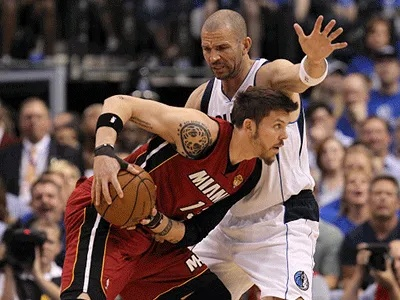 火箭与魔术的巅峰对决:2018年NBA经典之战回顾 火箭与魔术的巅峰对决:2018年NBA经典之战回顾