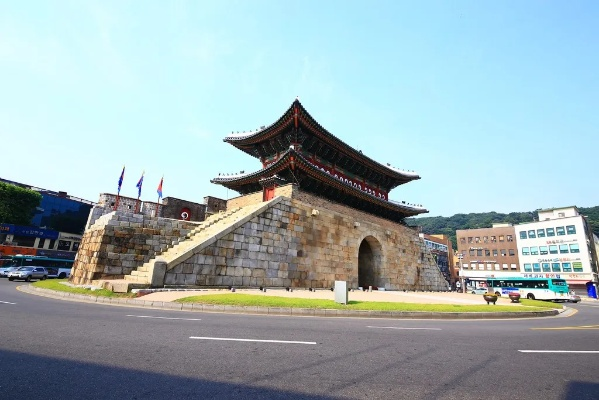 韩国水原:历史与现代交融的文化名城 韩国水原:历史与现代交融的文化名城
