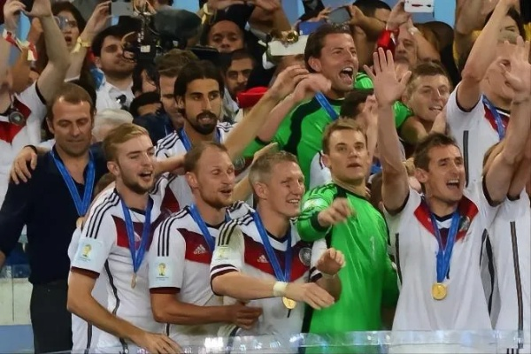 2008年世界杯:那一年,足球让我热泪盈眶 2008年世界杯:那一年,足球让我热泪盈眶