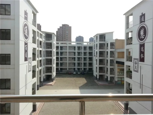 合肥市大通路小学和新知小学哪个更好? 合肥市大通路小学和新知小学哪个更好?