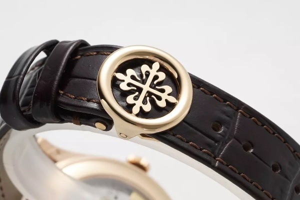 高端复刻:PPF手表超越原版的奢华诱惑 复刻版 PPF 手表 手表资讯 第2张 高端复刻:PPF手表超越原版的奢华诱惑 复刻版 PPF 手表 手表资讯 第2张