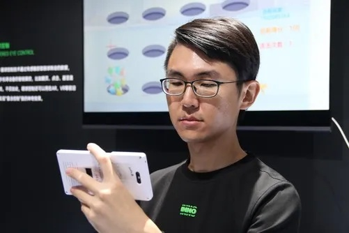 腾讯刘畅:从程序员到技术领袖,我的成长之路与心路历程 腾讯刘畅:从程序员到技术领袖,我的成长之路与心路历程