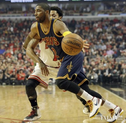 nba欧文过人技巧教学 欧文过人招式视频 nba欧文过人技巧教学 欧文过人招式视频