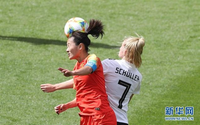 中国女足鏖战德国!世界杯赛场上的热血瞬间全记录 中国女足鏖战德国!世界杯赛场上的热血瞬间全记录