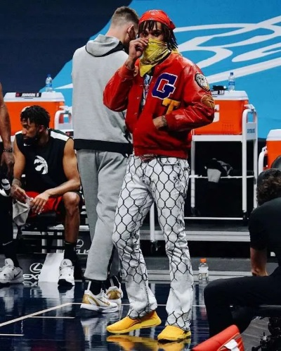 NBA赛场上的潮流风尚——老鹰队裤子解析 NBA赛场上的潮流风尚——老鹰队裤子解析