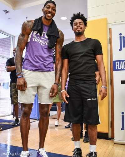 霍华德肌肉:从NBA巨星到健身传奇的蜕变之路 霍华德肌肉:从NBA巨星到健身传奇的蜕变之路
