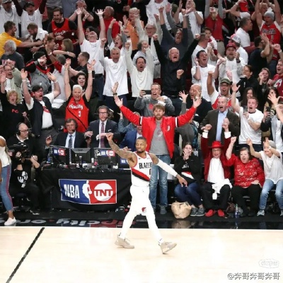 NBA奇迹全部:那些令人惊叹的瞬间 NBA奇迹全部:那些令人惊叹的瞬间