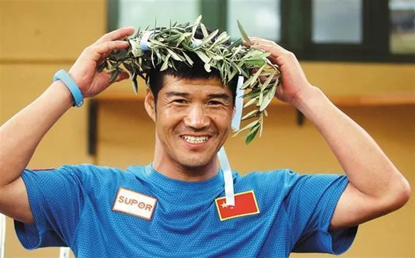 陈跃坤:一位用坚持与热爱书写人生的追梦者 陈跃坤:一位用坚持与热爱书写人生的追梦者
