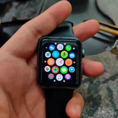 高仿iPhone手表让你轻松拥有苹果风格 外观设计 苹果 高仿 手表 手表资讯  第3张 高仿iPhone手表让你轻松拥有苹果风格 外观设计 苹果 高仿 手表 手表资讯  第3张