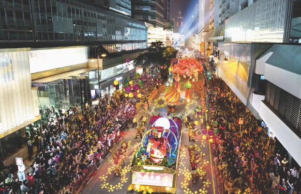 香港大丰收:繁华都市背后的经济与文化盛宴 香港大丰收:繁华都市背后的经济与文化盛宴