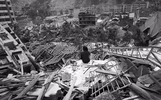 雅安地震死亡人数:那些逝去的生命与我们的反思 雅安地震死亡人数:那些逝去的生命与我们的反思