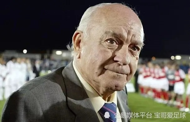 传奇永不落幕:我与迪斯蒂法诺的足球记忆 传奇永不落幕:我与迪斯蒂法诺的足球记忆