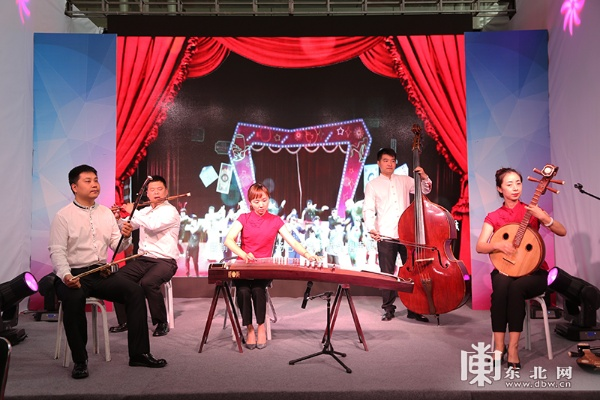 我与黑龙江文艺频道的不解之缘:一场跨越时光的文化邂逅 我与黑龙江文艺频道的不解之缘:一场跨越时光的文化邂逅