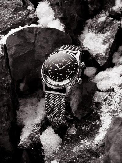 经典复刻版手表亮相传承经典款式惊艳问世 复刻 经典 手表 手表资讯 第2张 经典复刻版手表亮相传承经典款式惊艳问世 复刻 经典 手表 手表资讯 第2张