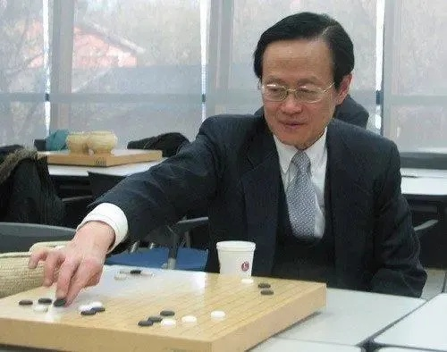 陈祖德:从围棋大师到人生导师,他的故事为何激励无数年轻人? 陈祖德:从围棋大师到人生导师,他的故事为何激励无数年轻人?
