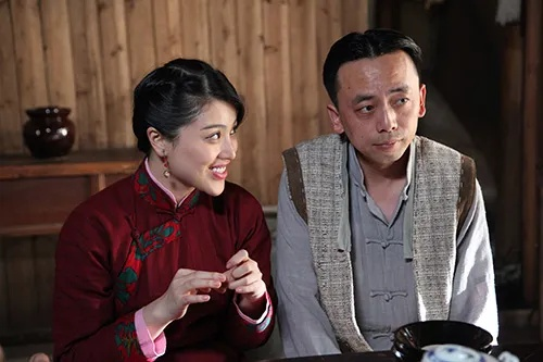葛天携手演绎《一起打鬼子》:热血抗战剧唤醒年轻一代爱国情怀 葛天携手演绎《一起打鬼子》:热血抗战剧唤醒年轻一代爱国情怀