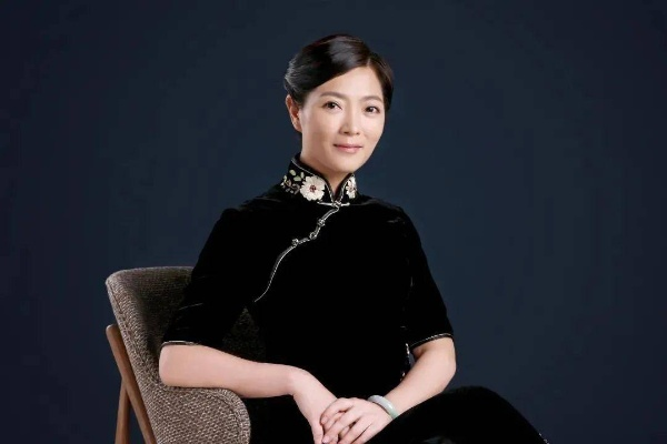 陈允斌年龄背后的故事:一位普通人的不平凡人生 陈允斌年龄背后的故事:一位普通人的不平凡人生