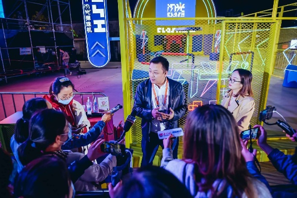 青岛生活在线直播:探索城市新玩法,年轻人的潮流生活指南 青岛生活在线直播:探索城市新玩法,年轻人的潮流生活指南