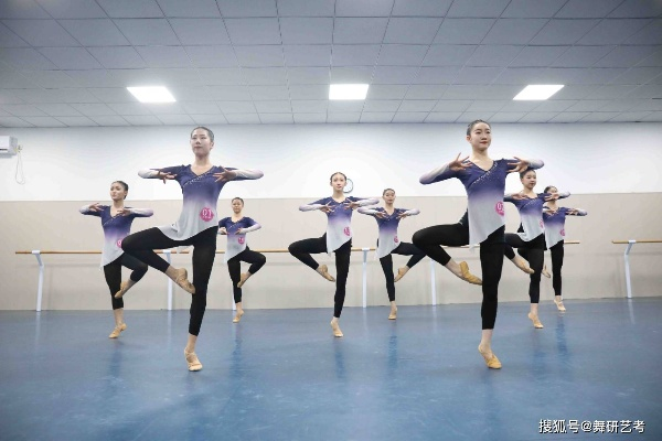 河南艺考哪个舞蹈容易过 河南艺考哪个舞蹈容易过