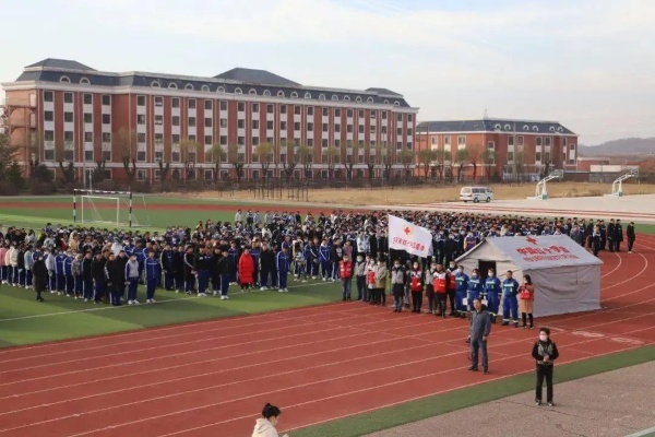 大连市庄河中学怎么样 大连市庄河中学怎么样