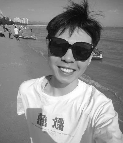 贾天子:从草根逆袭到网络红人,他的故事为何引发年轻人共鸣? 贾天子:从草根逆袭到网络红人,他的故事为何引发年轻人共鸣?