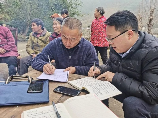 荥经县委书记蔡中:扎根基层的实干家,如何用青春书写乡村振兴新篇章? 荥经县委书记蔡中:扎根基层的实干家,如何用青春书写乡村振兴新篇章?