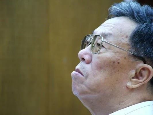 王蒙打架事件背后:一场关于尊严与正义的较量 王蒙打架事件背后:一场关于尊严与正义的较量