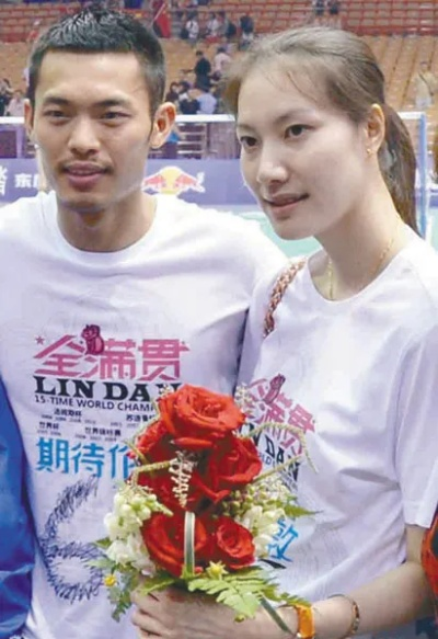 林丹大婚:那一刻,我见证了他从球场霸主到幸福新郎的蜕变 林丹大婚:那一刻,我见证了他从球场霸主到幸福新郎的蜕变