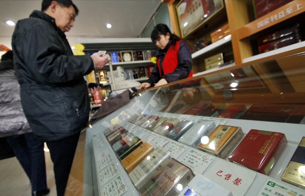 上海市场香烟供应紧张引发关注