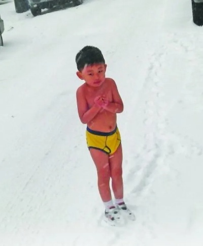 裸跑弟多多:从叛逆少年到励志偶像的蜕变之路 裸跑弟多多:从叛逆少年到励志偶像的蜕变之路