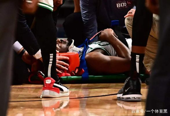 NBA巨星韦德意外受伤,球迷心碎不已 NBA巨星韦德意外受伤,球迷心碎不已