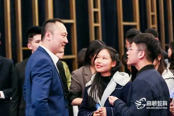 队长高顿:从默默无闻到万众瞩目,我的逆袭之路 队长高顿:从默默无闻到万众瞩目,我的逆袭之路