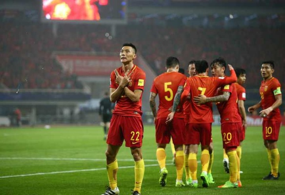 热血沸腾!2018世界杯预选赛中国vs韩国:一场载入史册的巅峰对决 热血沸腾!2018世界杯预选赛中国vs韩国:一场载入史册的巅峰对决