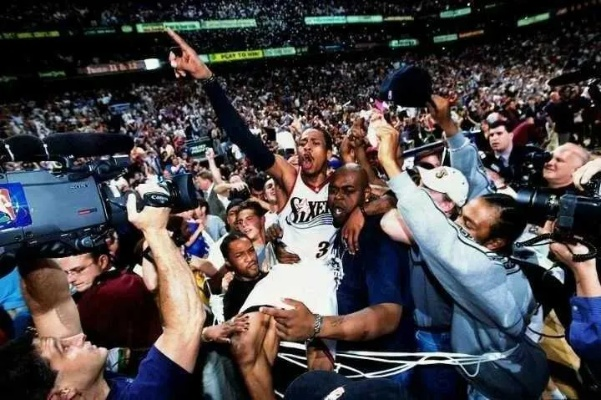 NBA有多少球员退役?盘点那些让我们热泪盈眶的告别时刻 NBA有多少球员退役?盘点那些让我们热泪盈眶的告别时刻