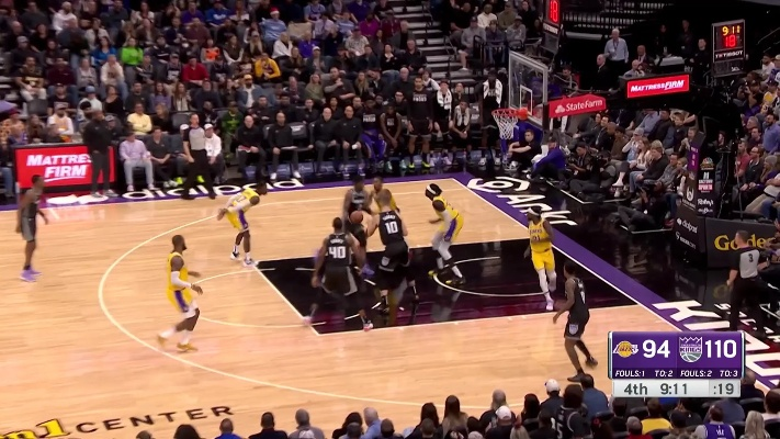 3月4日NBA湖人VS国王:巅峰对决,战火重燃 3月4日NBA湖人VS国王:巅峰对决,战火重燃