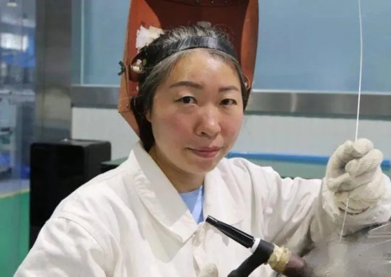 李小朋的妻子:一位普通女性的不平凡坚守与深情告白 李小朋的妻子:一位普通女性的不平凡坚守与深情告白
